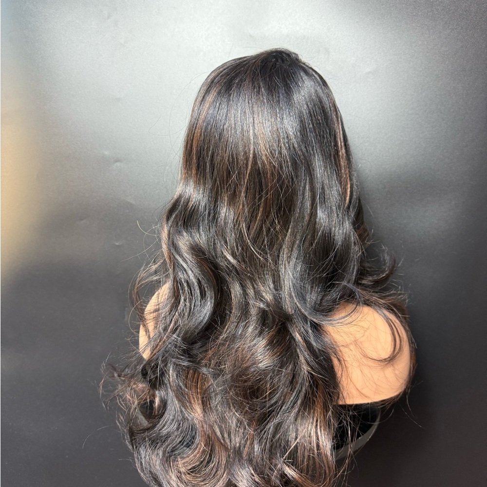 Elegant Black and Brown Women's Wig 22 inch long premium quality synthetic hair - Picture 3 of 11